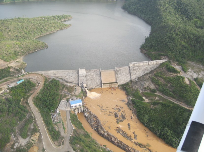 August 2009 - Fortis-BECOL releases massive amounts of sedimentation from the Chalillo dam.